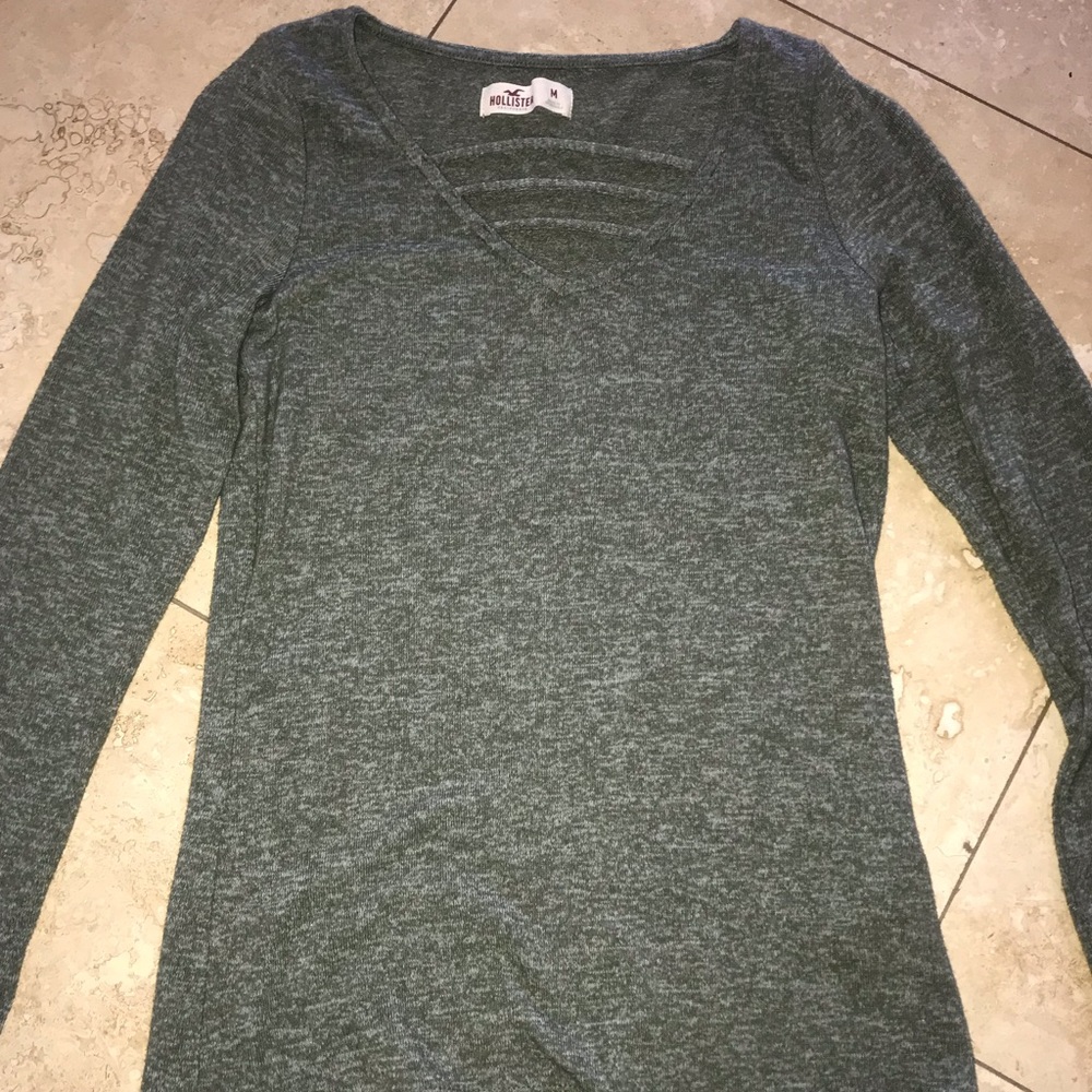 Hollister shirt